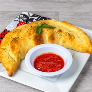 Pepperoni & mushroom calzone